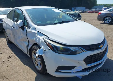 2018 Chevrolet Cruze Lt Auto z USA, uszkodzony, nr VIN 1G1BE5SM0J7103640